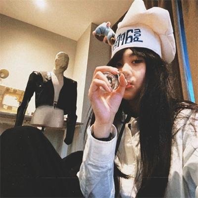 报告老板夫人她又要打人了