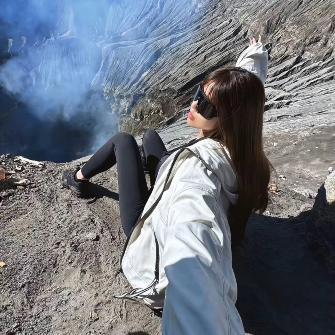 华人侦探陈查理之猩红的线索